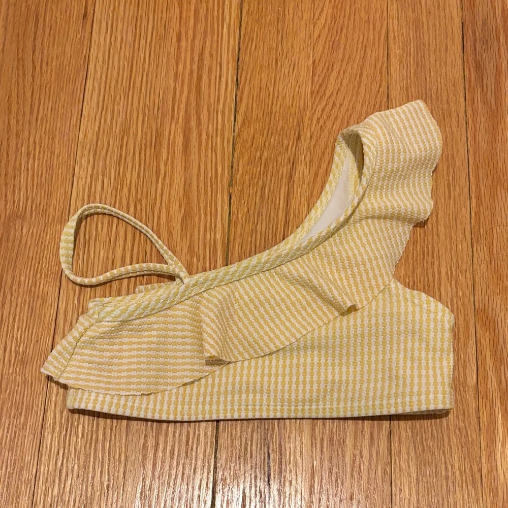 Janie and Jack Yellow Striped Embossed Ruffle 2 piece bikini Size 5